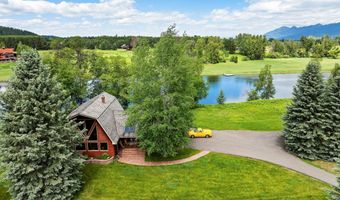 1160 Swan Horseshoe Dr, Bigfork, MT 59911