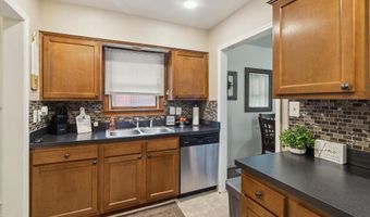9629 Carter Ave, Allen Park, MI 48101