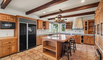13532 Pineridge Ct, Yucaipa, CA 92399