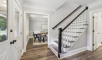 5354 Fox Hill Dr, Peachtree Corners, GA 30092