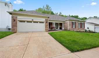 500 Terrington Dr, Ballwin, MO 63021