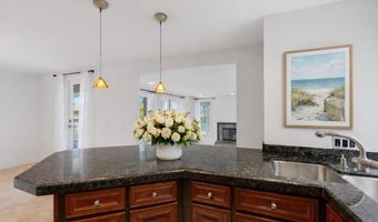 622 Kalamath Dr, Del Mar, CA 92014