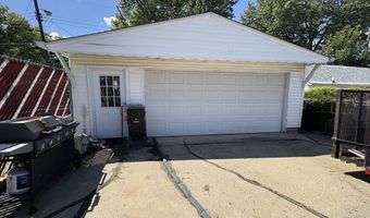 30 Gilbert Ave, Beech Grove, IN 46107