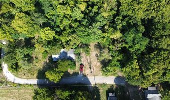 604 S Brookside Ave, Ash Grove, MO 65604