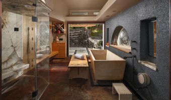 327 Pine Needles Dr, Del Mar, CA 92014