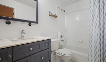 2001 MEDINAH RIDGE Rd, Accokeek, MD 20607