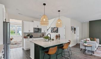 106 Fontana Lake Rd, Aberdeen, NC 28315