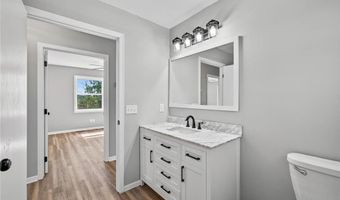 2027 40th Ave, Alden, WI 54020