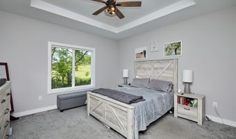 1532 Marina Cove Dr, Polk City, IA 50226