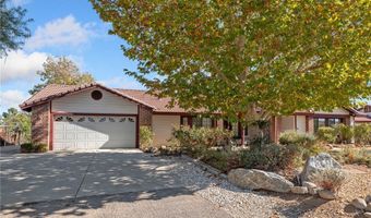 13411 Ivanpah Rd, Apple Valley, CA 92308