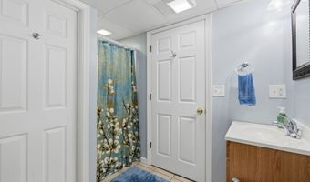 71 Bishop St, Bristol, CT 06010