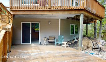 1724 Middle Point Dr, Alger, MI 48610