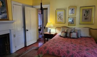318 Chesterfield St N, Aiken, SC 29801