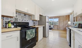 99-139 B Napuanani Rd 3, Aiea, HI 96701