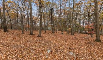 101 Cobble Hill Rd, Lincoln, RI 02865