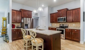 6225 Emerald Lake Dr, Biloxi, MS 39532
