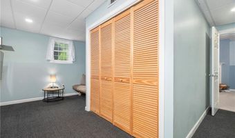 16 Walker Ln, Coventry, RI 02916