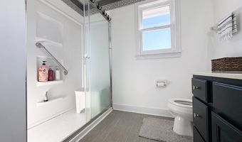 7831 Ballyshannon St, Indianapolis, IN 46217