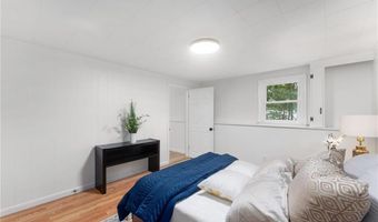 153 Vineyard Ave, Cumberland, RI 02864