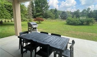 2260 Nottingham Rd, Allentown, PA 18103