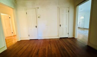 302 Chestnut St, Abbeville, SC 29620