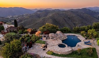 3365 Red Mountain Heights Dr, Fallbrook, CA 92028