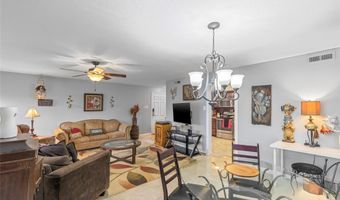 1026 Kehrs Mill Rd 4, Ballwin, MO 63011