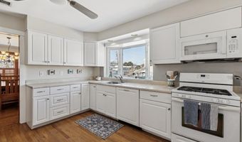 54 Osborne Ave, Bay Head, NJ 08742