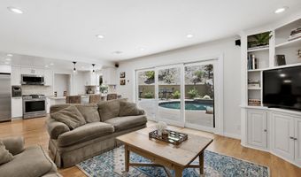 5792 Carell Ave, Agoura Hills, CA 91301