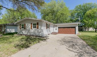 1612 Northridge Rd, Beatrice, NE 68310