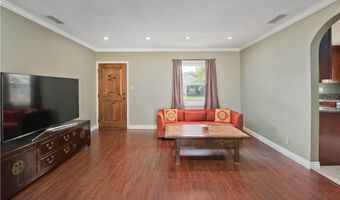 17561 Bullock St, Encino, CA 91316