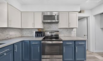 1709 Kirby St NE, Albuquerque, NM 87112