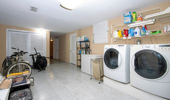 330 N Countryside Dr, Ashland, OH 44805