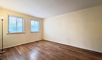 5217 NEWTON St 101, Bladensburg, MD 20710