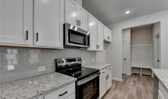 696 Rodeo Dr, Auburn, GA 30011