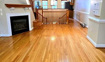 704 S BOND St, Baltimore, MD 21231