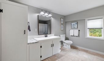 31 Water St 1, Bradford, NH 03221