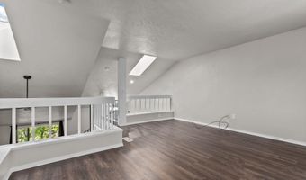 2470 W GLENDALE Ave 2D, Appleton, WI 54914