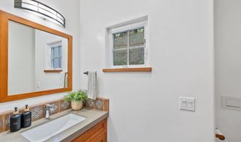 105 Zanzibar Dr, Aptos, CA 95003