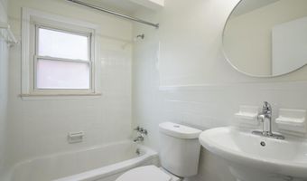 9250 Rosedale Blvd, Allen Park, MI 48101