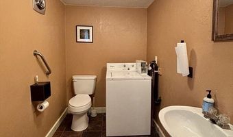 531 Summer St, Barre, MA 01005