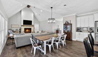 109 Bowman Rd, Albertville, AL 35950