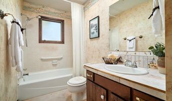 4814 OASIS St, Cheyenne, WY 82009