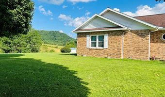2682 Hinton Rd, Athens, WV 24712