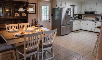 25597 Cornelius Dr, Abingdon, VA 24211