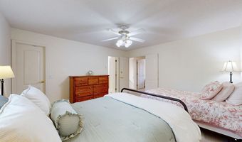 68 Virginia Ave 14, Danbury, CT 06810