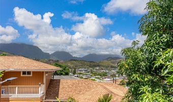 1227 Mowai St, Kailua, HI 96734