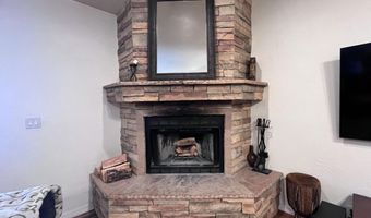 3805 PALOMAS Dr NE, Albuquerque, NM 87110