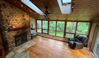 30 Castle Point Rd, Athens, NY 12015