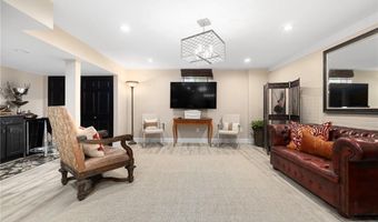 470 Sylvan Ct, North Kingstown, RI 02874